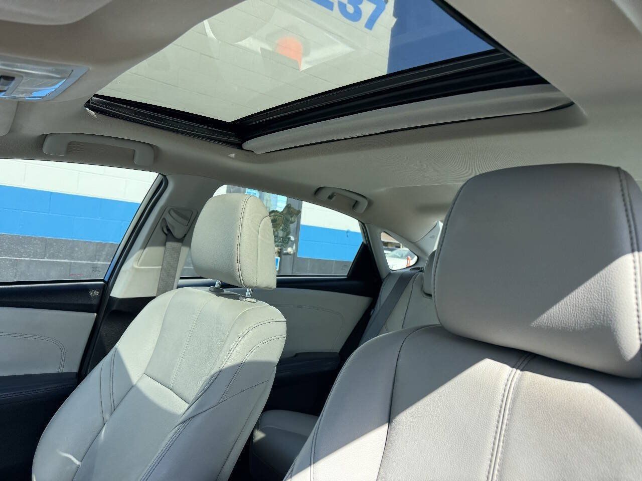 Used 2013 Toyota Avalon XLE Touring FWD image 11