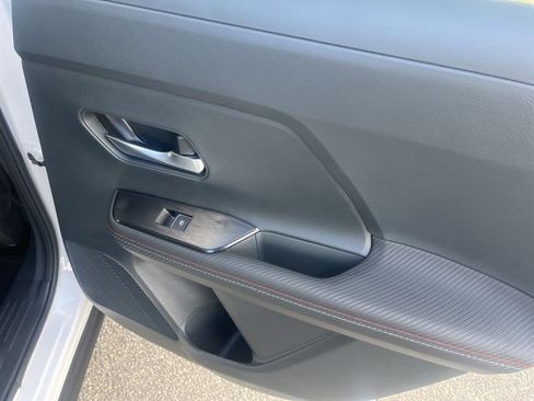 New 2025 Nissan Kicks SR image 22