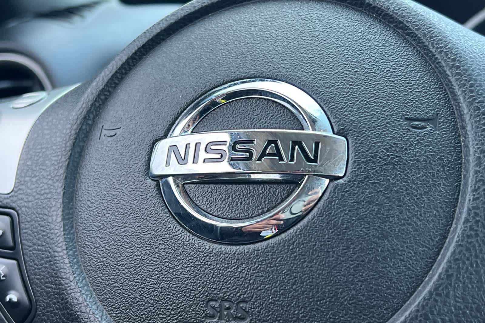 Used 2013 Nissan Juke S FWD image 51