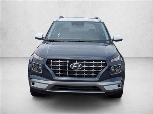 New 2026 Hyundai Venue SEL FWD image 2