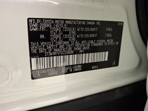 Certified 2025 Toyota RAV4 XLE w/ Convenience Package FWD image 34