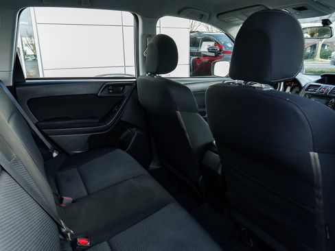 Used 2014 Subaru Forester 2.5i image 22