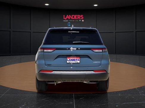 New 2026 Jeep Grand Cherokee Limited RWD image 2