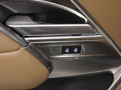 Used 2024 Land Rover Range Rover SE image 22