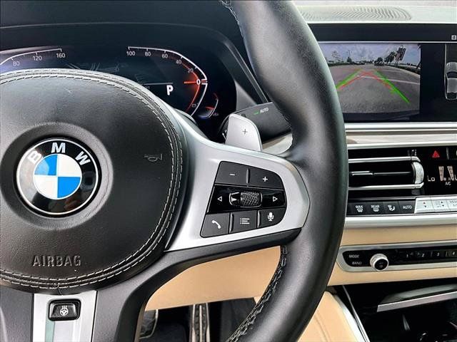 Used 2022 BMW X6 xDrive40i w/ M Sport Package AWD/4WD image 19
