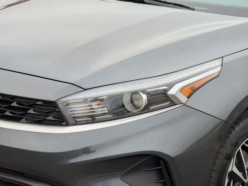 Used 2024 Kia Forte LXS image 10