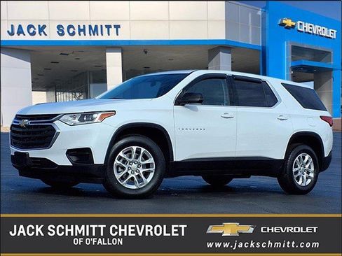 Certified 2021 Chevrolet Traverse LS image 1