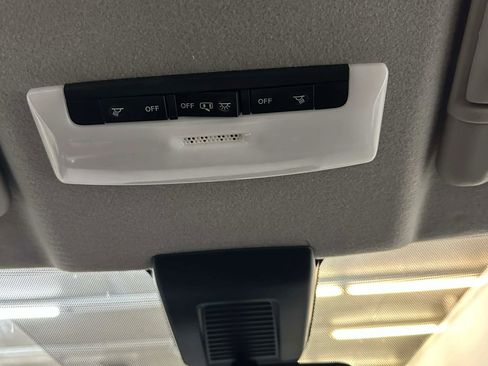 Used 2023 Nissan Kicks SV image 50