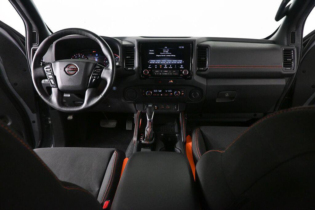 Used 2022 Nissan Frontier Pro-X RWD image 15