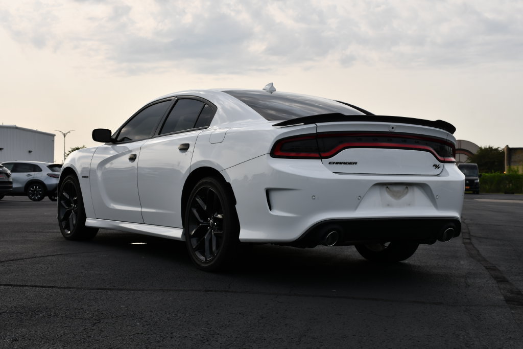 Used 2022 Dodge Charger R/T w/ Blacktop Package RWD image 5
