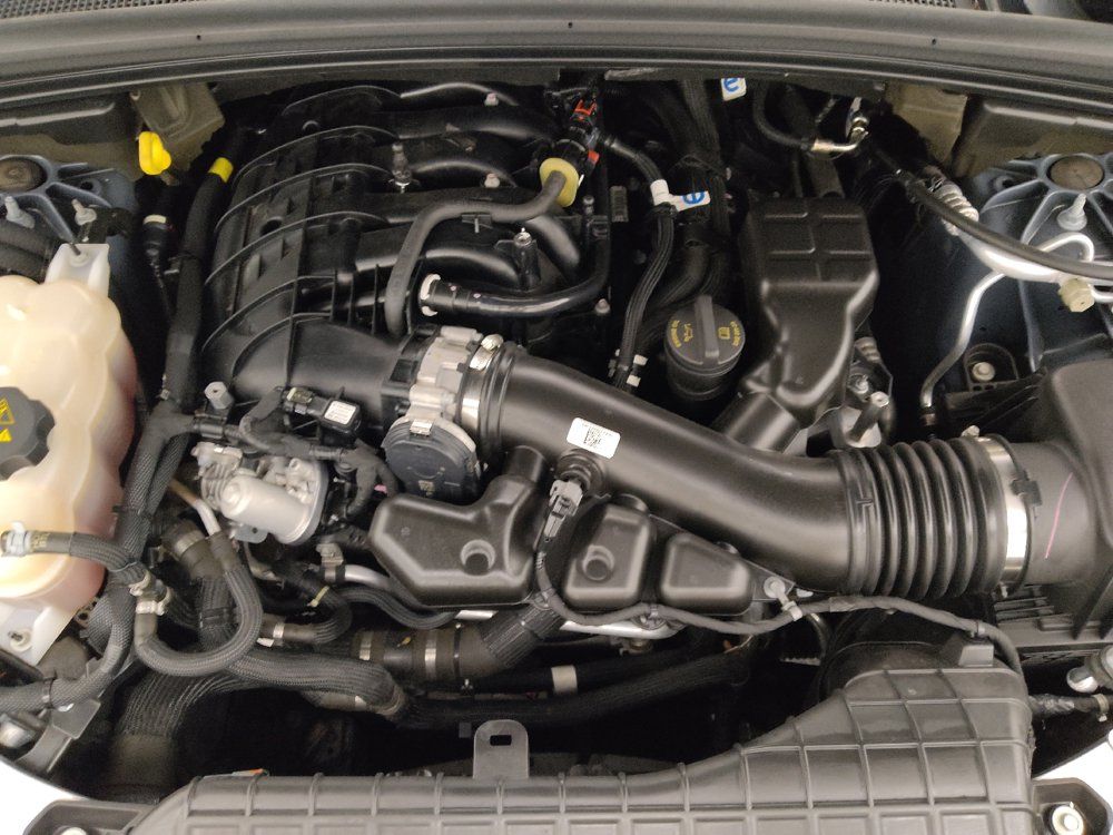 Used 2023 Jeep Grand Cherokee L Laredo RWD image 30