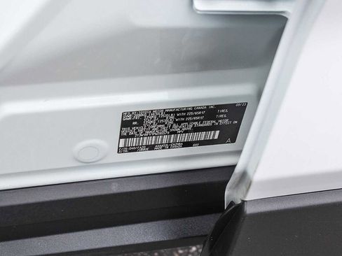 Used 2023 Toyota RAV4 XLE FWD image 26