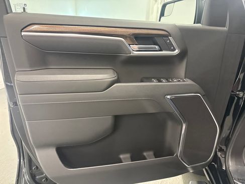 New 2026 Chevrolet Silverado 1500 RST AWD/4WD image 11