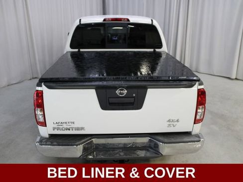 Used 2019 Nissan Frontier SV AWD/4WD image 2