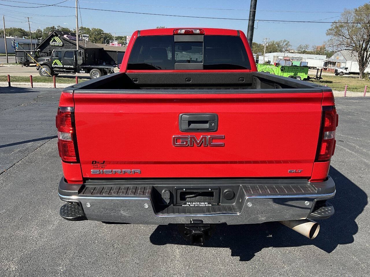 Used 2015 GMC Sierra 2500 SLT w/ Duramax Plus Package AWD/4WD image 4