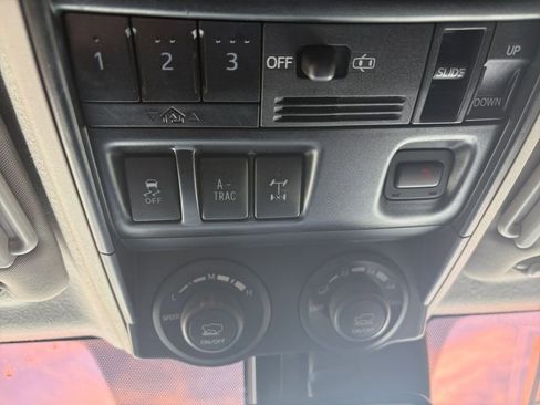 Used 2021 Toyota 4Runner TRD Off-Road Premium w/ Moonroof Package image 29