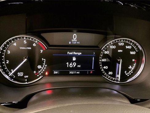 Used 2024 Cadillac XT6 Luxury image 26