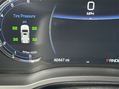 Certified 2020 Cadillac Escalade Luxury w/ Escalade Sport Edition image 12