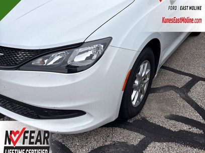 Used 2022 Chrysler Voyager LX