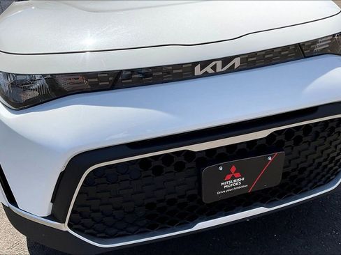 Used 2025 Kia Soul LX w/ LX Technology Package image 30