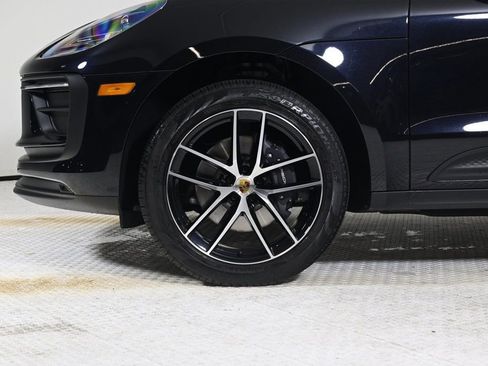 Certified 2025 Porsche Macan image 26