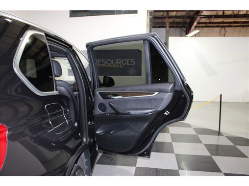 Used 2017 BMW X5 sDrive35i image 22