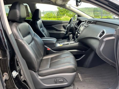 Used 2024 Nissan Murano SV w/ SV Midnight Edition Package FWD image 25