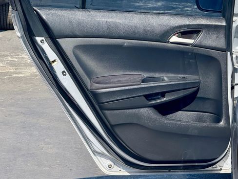 Used 2012 Honda Accord SE image 8