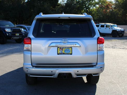 Used 2011 Toyota 4Runner SR5 image 6