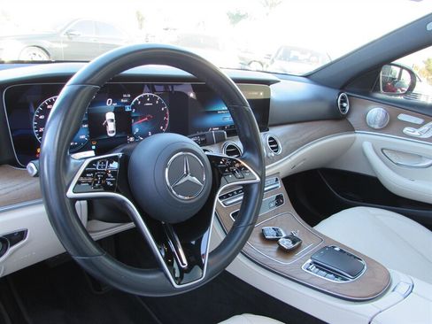 Used 2021 Mercedes-Benz E 350 Sedan w/ Premium Package image 8