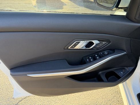 Used 2019 BMW 330i xDrive Sedan w/ Convenience Package image 13