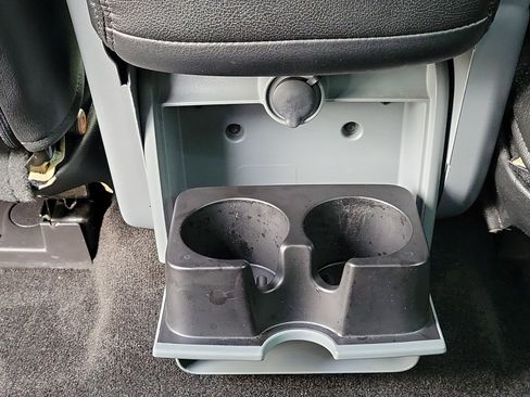 Used 2013 Ford F150 XLT w/ Luxury Equipment Group image 11