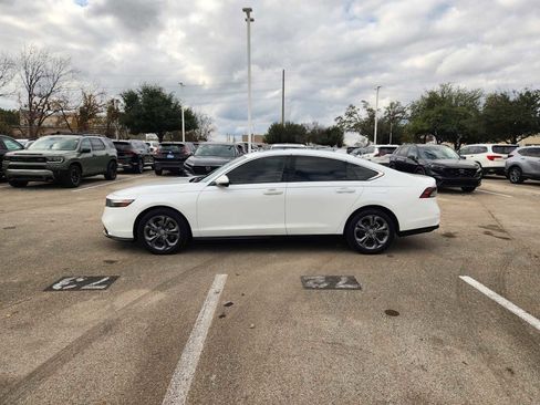 Certified 2024 Honda Accord EX-L image 4