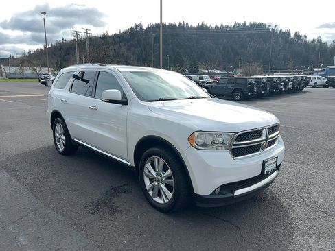Used 2013 Dodge Durango Crew image 4