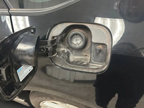 Used 2018 Honda Accord EX image 29