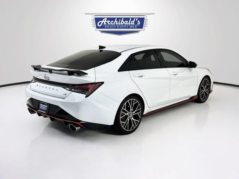 Used 2022 Hyundai Elantra N FWD image 8