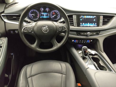 Used 2018 Buick Enclave Premium FWD image 22