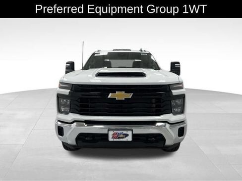 New 2026 Chevrolet Silverado 3500 W/T AWD/4WD image 2