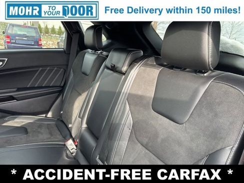 Used 2021 Ford Edge ST image 28