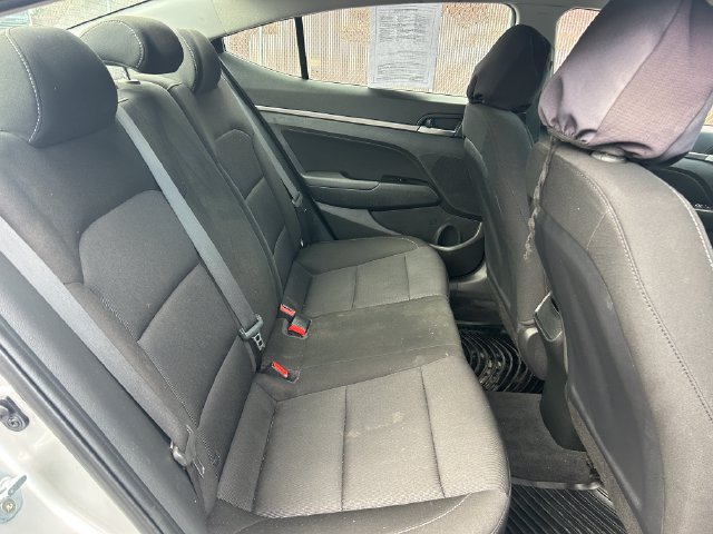 Used 2018 Hyundai Elantra SEL w/ Winter Weather Package FWD image 27