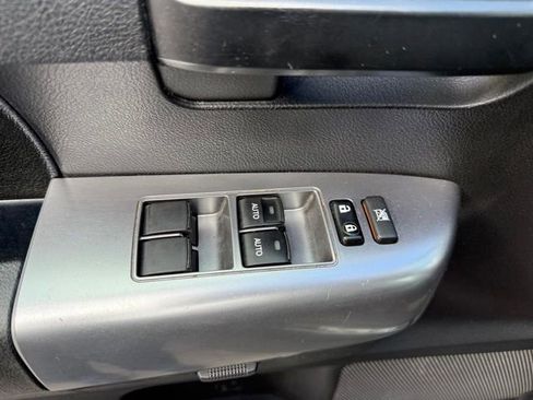 Used 2018 Toyota Sequoia TRD Sport image 10