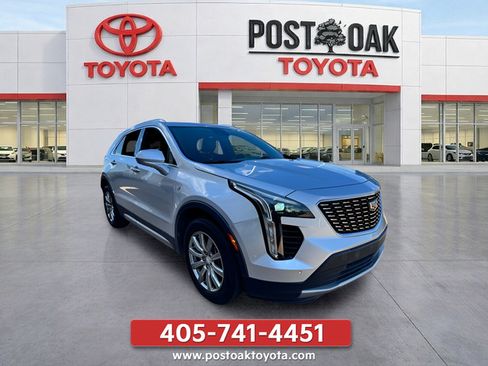 Used 2020 Cadillac XT4 Premium Luxury FWD image 10