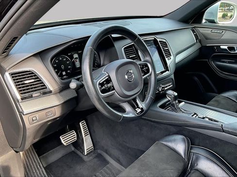 Used 2019 Volvo XC90 T6 R-Design w/ Advanced Package AWD/4WD image 18