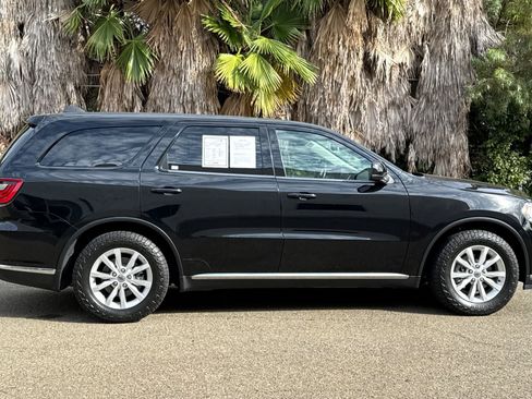 Used 2020 Dodge Durango SXT w/ Trailer Tow Group IV image 2