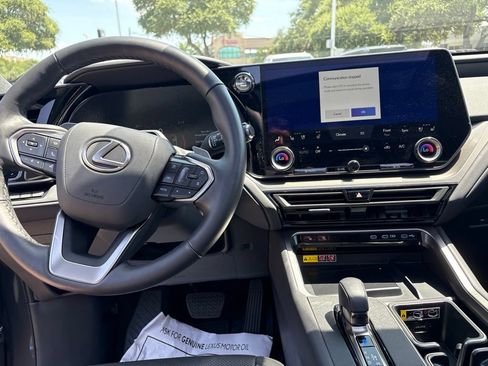Certified 2026 Lexus TX 350 AWD w/ Technology Package image 19