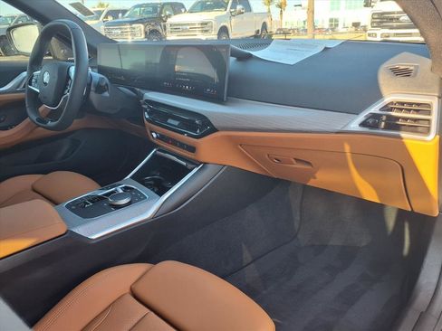 Used 2025 BMW 430i w/ Premium Package image 10