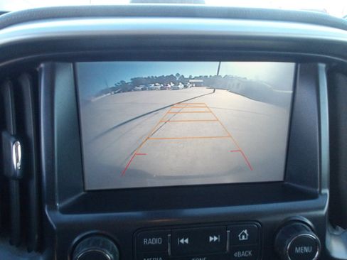 Used 2016 Chevrolet Colorado LT w/ LT Convenience Package image 23