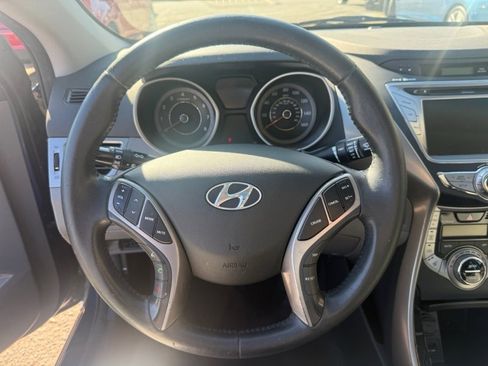 Used 2013 Hyundai Elantra Limited w/ Technology Pkg image 13