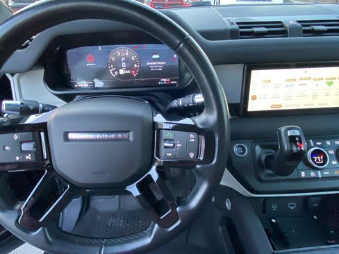 Used 2021 Land Rover Defender 90 X-Dynamic S image 5