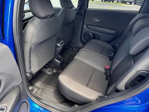Used 2021 Honda HR-V Sport image 13